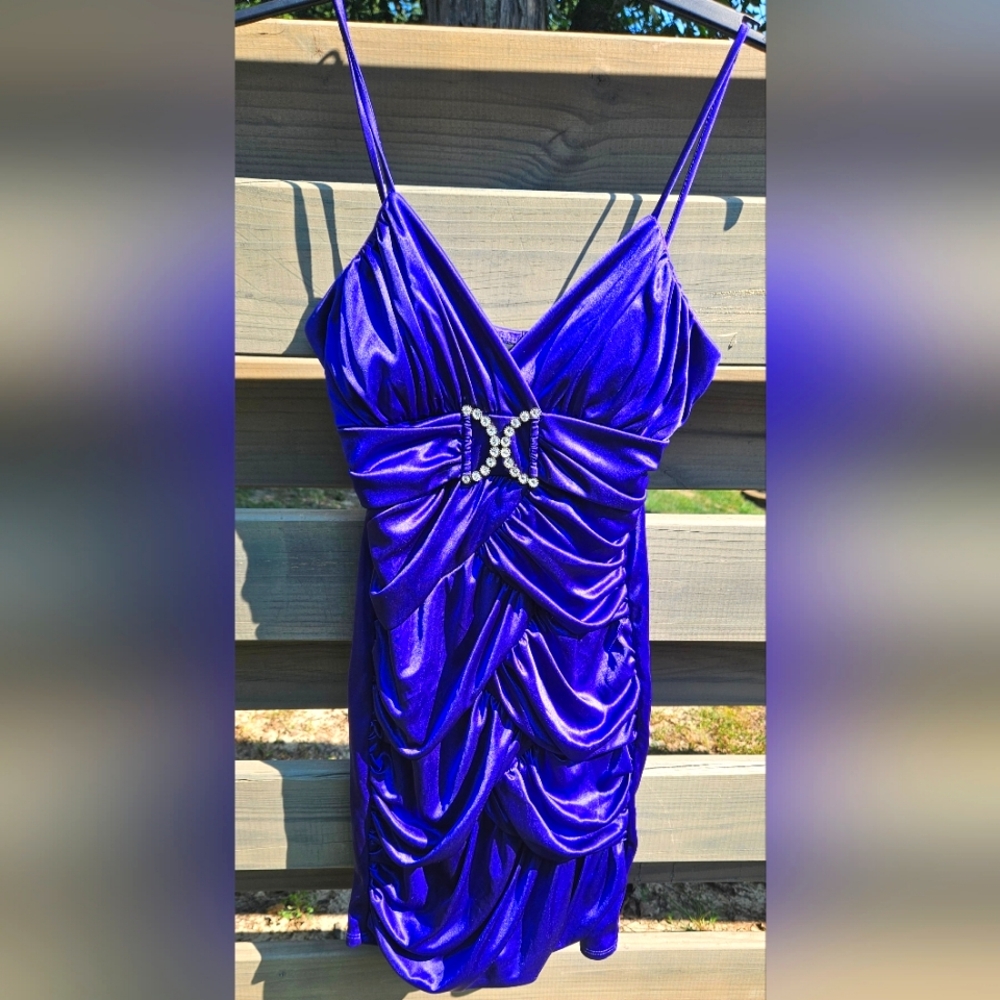 Juniors Semi-Formal Purple Dress Size Medium